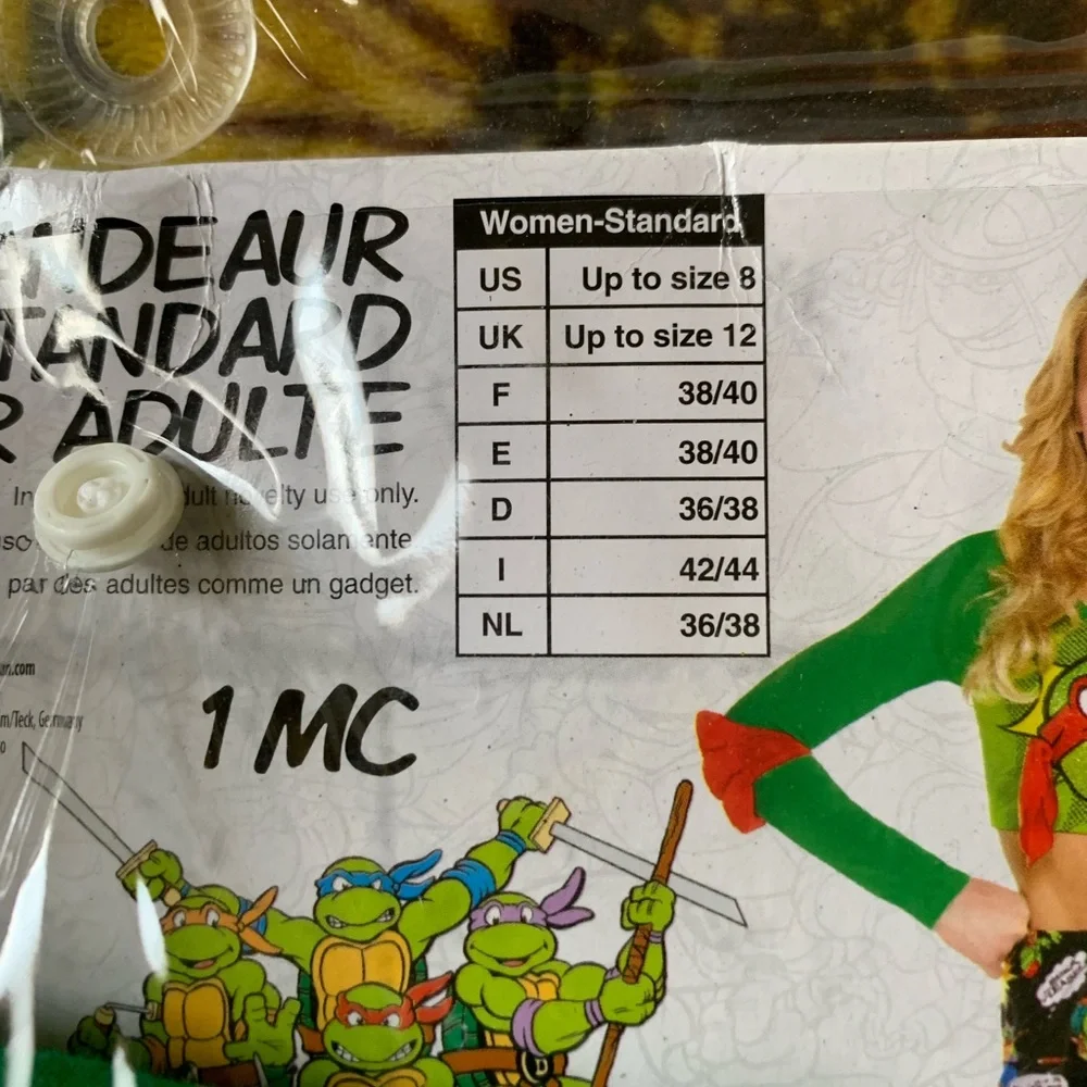 New in Package- TMNT (Raphael) Cropped Top for adults. - Picture 3 of 4